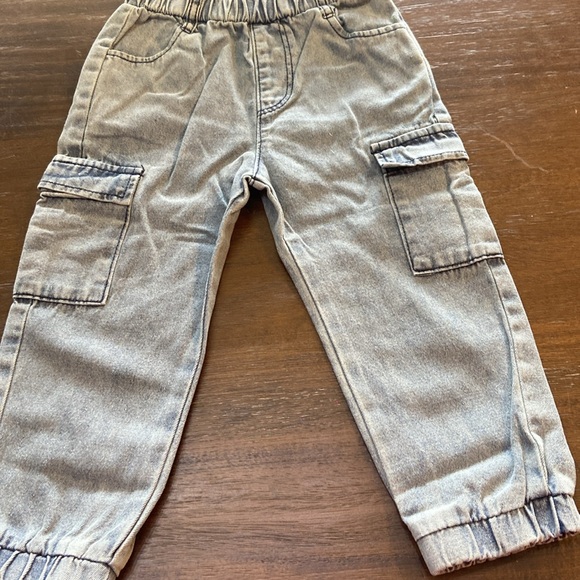 Matching set - Picture 3 of 3